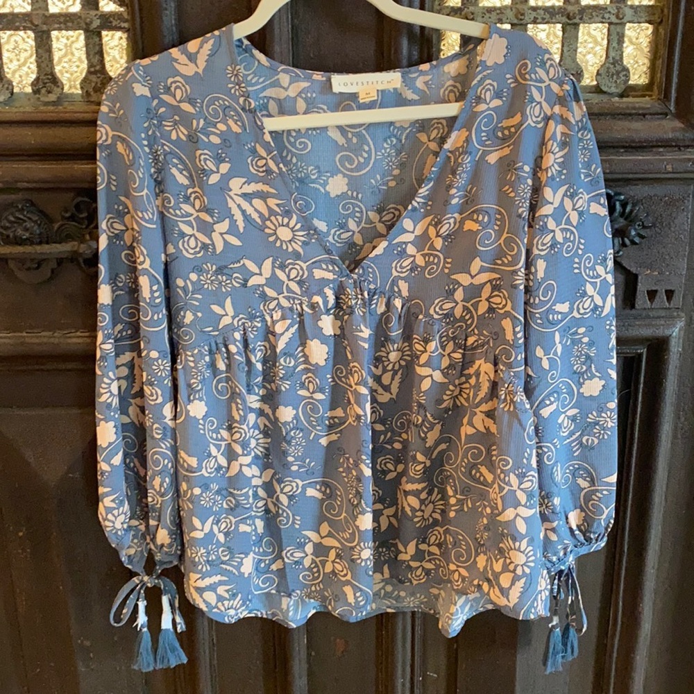 Lovestitch Top